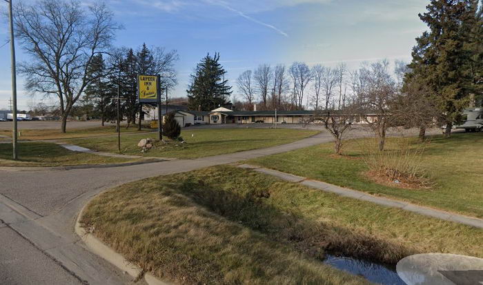 Lapeer Inn (Town & Country, Seatons Motel) - 2021 Street View - Pretty Sure This Is Place (newer photo)